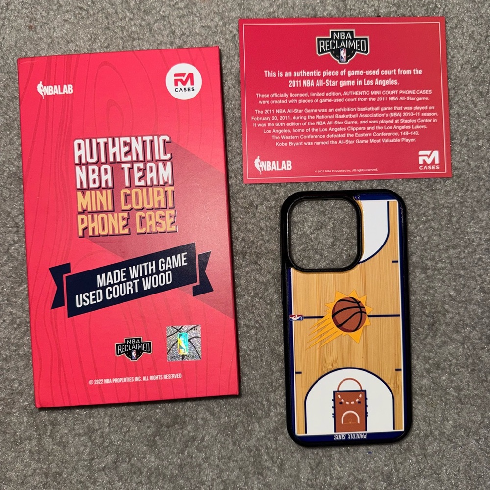 NBA Team Mini Court Phone Case - Picture 1 of 1